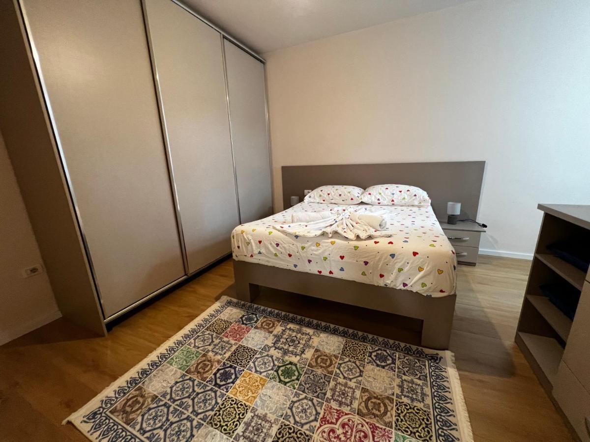 City Centre Apartments Тирана Экстерьер фото