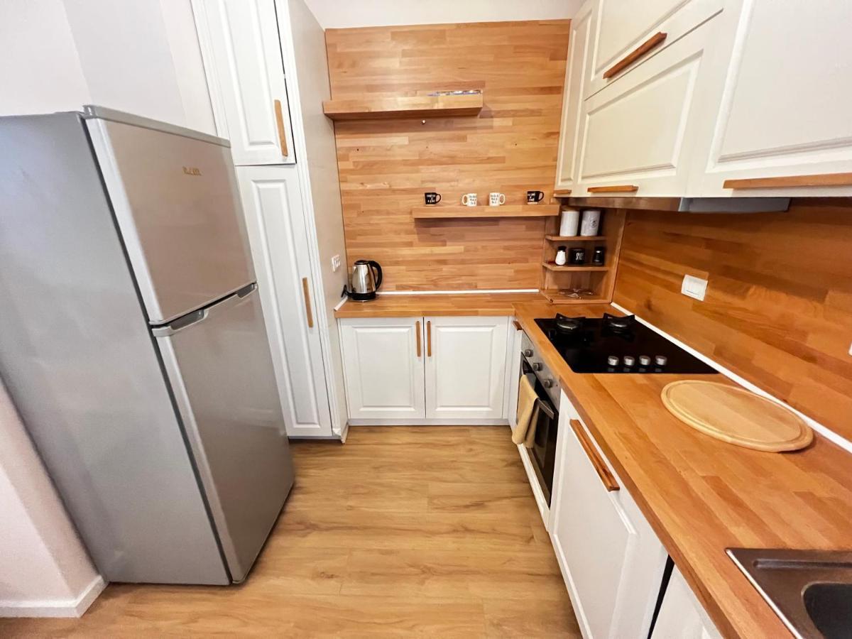City Centre Apartments Тирана Экстерьер фото