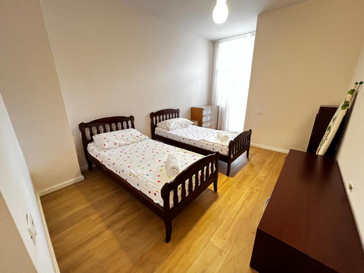 City Centre Apartments Тирана Экстерьер фото